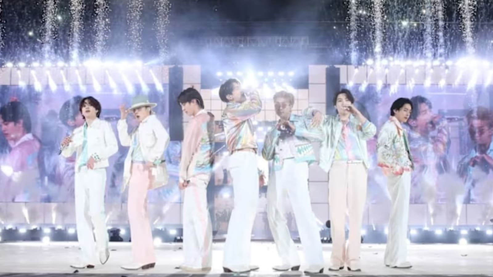 Kejutan BTS: 14 Lagu Spesial Album Arirang Meluncur, 'Swim' Jadi Andalan Utama