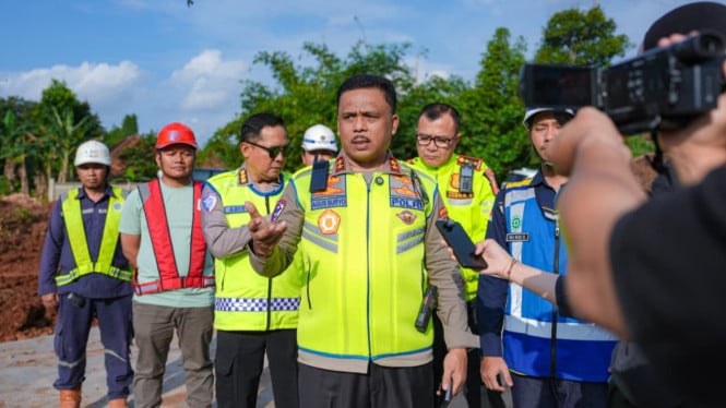 Irjen Agus Suryonugroho Tinjau Japek II Selatan, Sinyal Hijau Tol Baru Siap Layani Mudik Lebaran