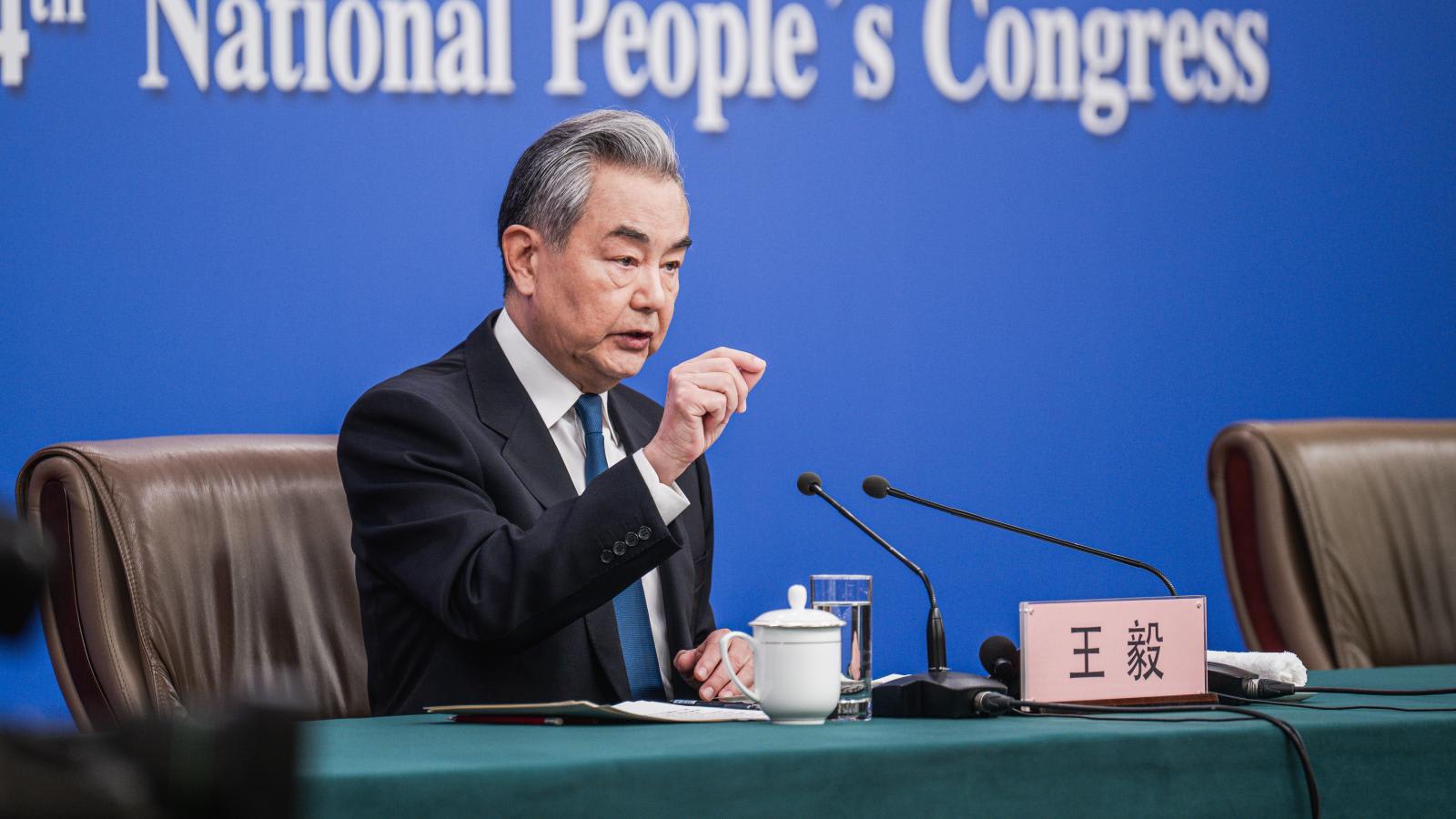 Wang Yi Buka Suara: China Tolak Hegemoni Negara Besar dalam Tata Kelola Global