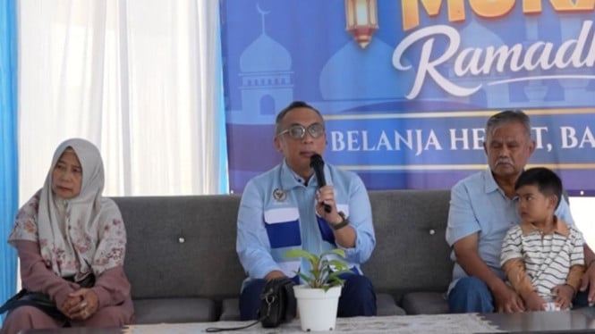 Serangan Ibu-ibu ke Stand Sembako Murah, PAN Buktikan Komitmen Ringankan Beban Ramadan