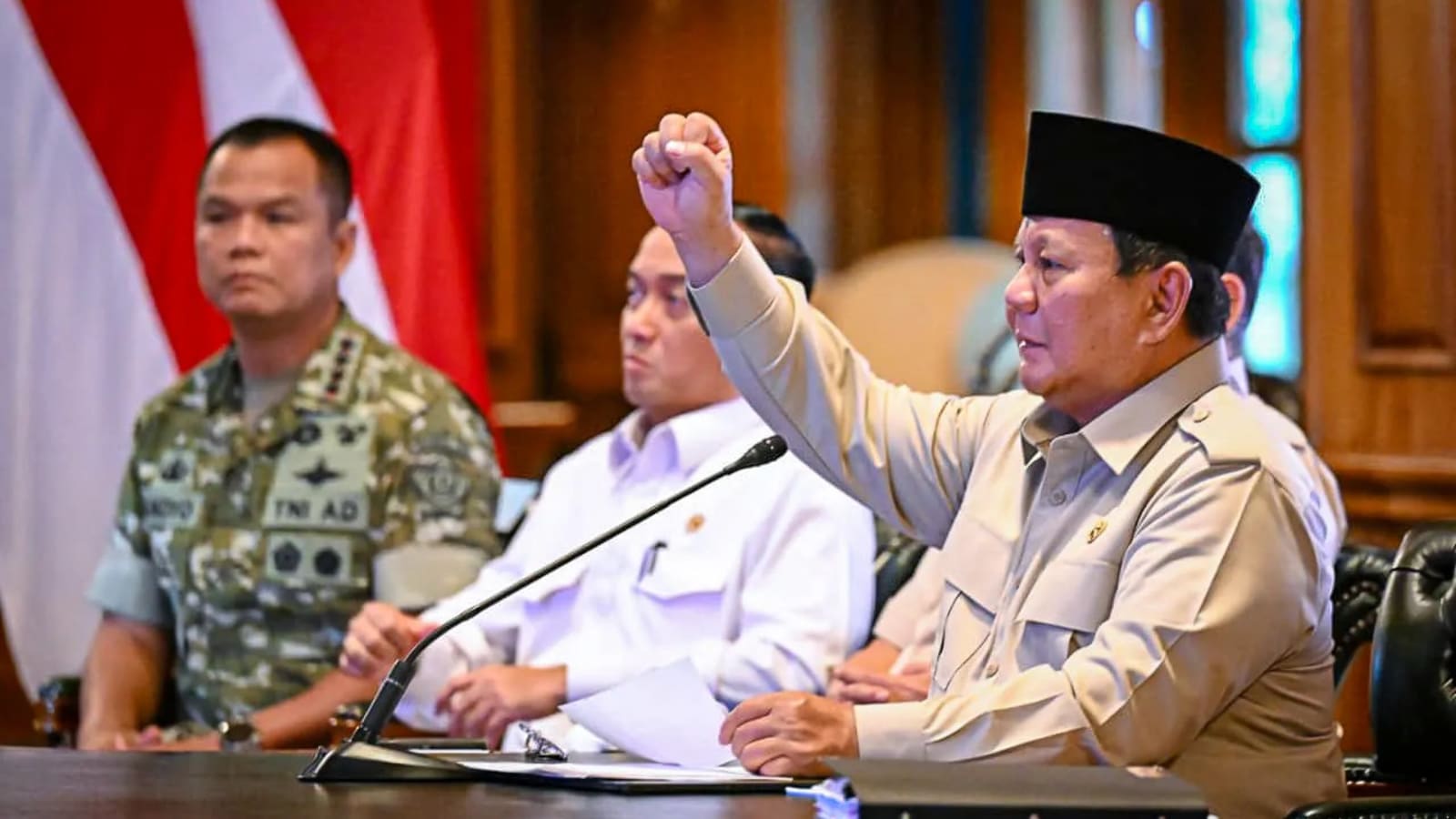 Prabowo Peringatkan Indonesia Hadapi Ketidakpastian Global, Siap Beri Briefing Eksklusif ke Rakyat