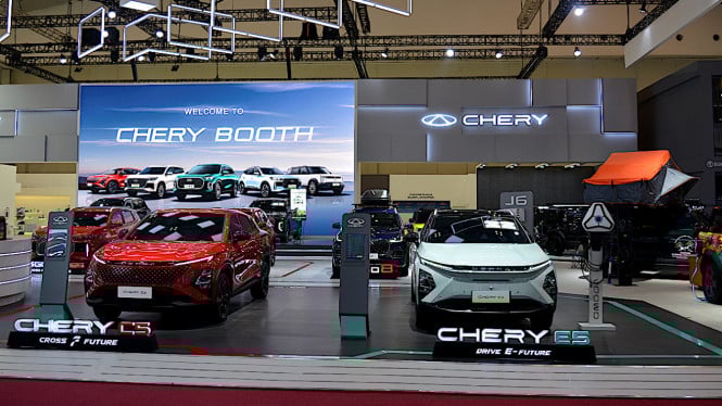 Invasi Mobil China: Bagaimana Brand Timur Menguasai Hati Konsumen Indonesia