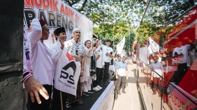 Ribuan Pemudik Ramai-ramai Manfaatkan Program Gratis PSI, 200 Bus Siap Angkut dari Senayan