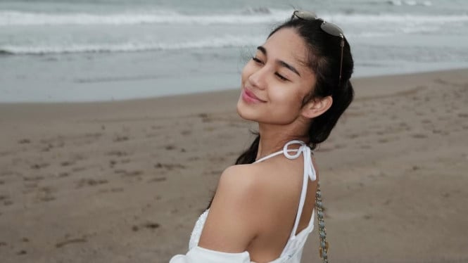 Azizah Salsha Resmi Buka-bukaan Hubungan dengan Nadhif Zahiruddin, Dunia Entertainment Ramai Membahas