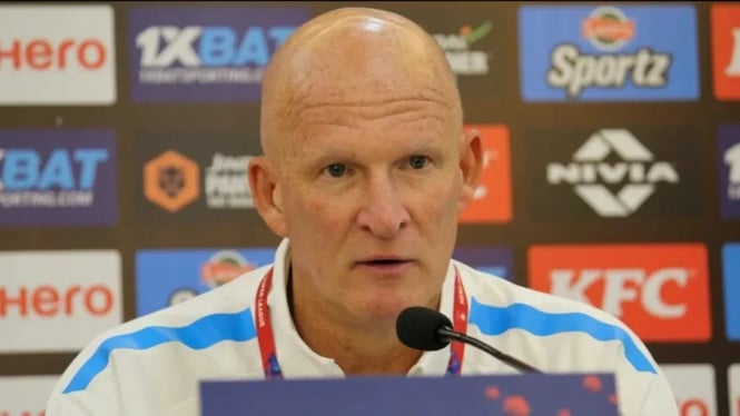 Simon Grayson Resmi Jadi Asisten Herdman, Ini Komposisi Lengkap Tim Coaching Timnas Indonesia