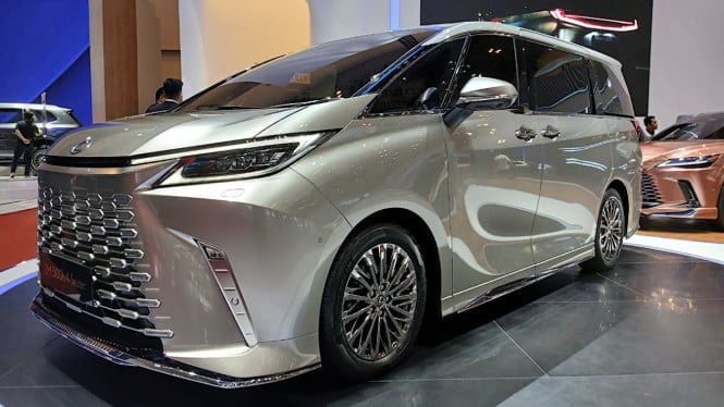 Revolusi Otomotif 2026: Lexus Perluas Kenyamanan, Mobil China Kuasai Pasar, Geely Hybrid Cetak Rekor Jarak Tempuh
