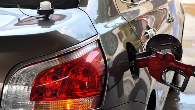 Pasar Otomotif Memanas: BBM Naik, Mobil Eropa Laris, Vespa Rilis Generasi Terbaru