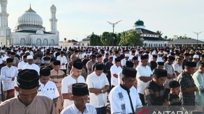 Ribuan Jamaah Tarekat Syattariyah Nagan Raya Meriah Perayaan Lebaran dengan Solat Ied Bersamaan