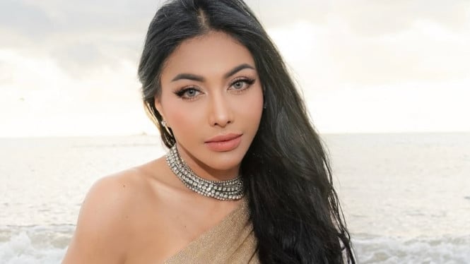 Denada Memilih Cinta Daripada Stigma: Kisah Perjuangan Mempertahankan Kehamilan di Luar Nikah