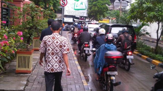 Sepi di Ibu Kota, Bandung Malah Jadi Medan Perang Lalu Lintas saat Mudik
