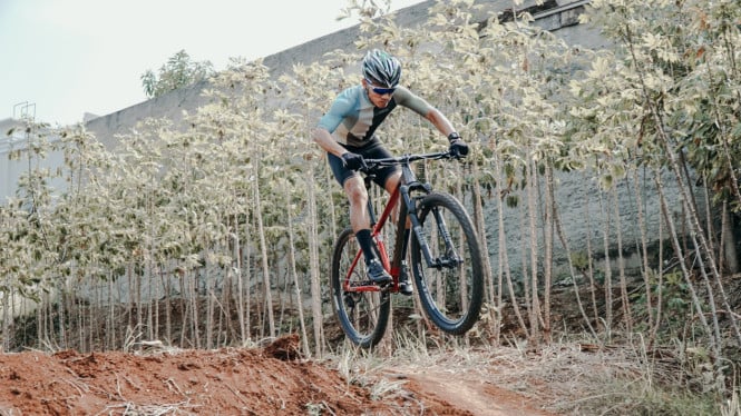 Sepeda Listrik Kini Jadi Penakluk Medan Berat, Bukan Lagi Mainan Santai di Jalan Mulus