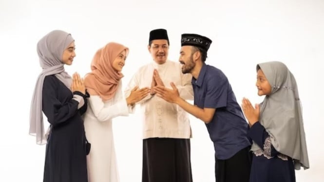 Ternyata Ini Makna Sebenarnya Minal Aidin Wal Faizin, Bukan 'Mohon Maaf Lahir Batin'!