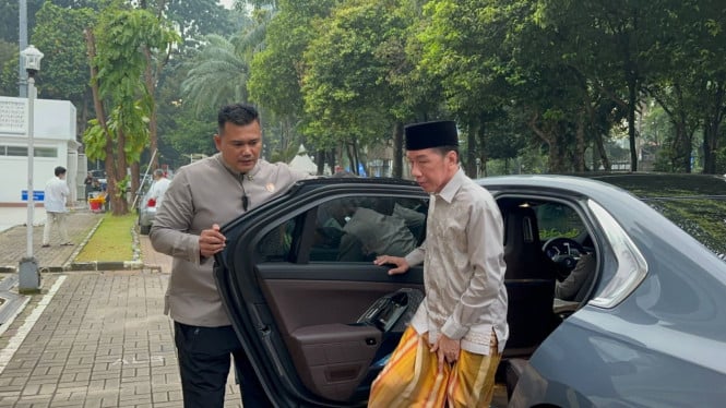 Momen Khusus Jokowi: Rayakan Lebaran Bersama Keluarga di Masjid GBK