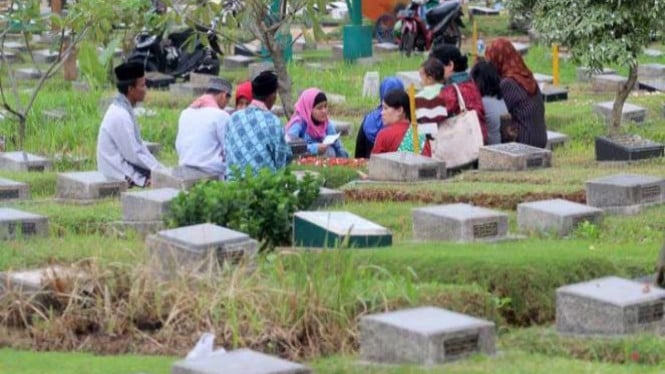 Ziarah Kubur Lebaran: Sunah Mulia yang Penuh Makna Spiritual dalam Ajaran Islam