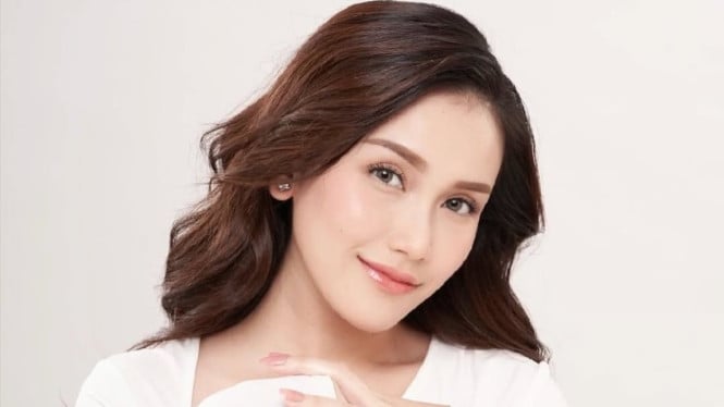 Persiapan Matang Ayu Ting Ting Rayakan Lebaran: Booking Venue Salat Idul Fitri Jadi Prioritas