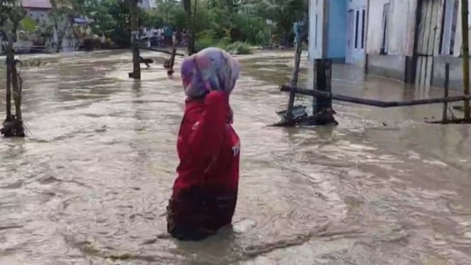 Puluhan Rumah Terendam Banjir di Donggala, Warga Diminta Siaga Bencana Susulan