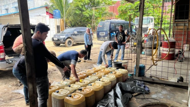 Operasi Besar-besaran Polda Riau: Ribuan Liter Solar Subsidi Ilegal Berhasil Diamankan