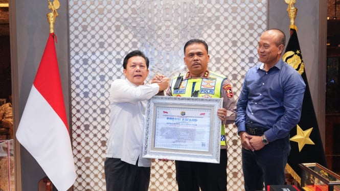 Kepuasan Pengguna Jalan Capai 94,3 Persen, Kakorlantas Raih Penghargaan atas Pengamanan Mudik yang Luar Biasa