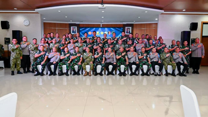 TNI dan Polri Perkuat Aliansi Strategis Hadapi Tantangan Keamanan Nasional yang Makin Rumit
