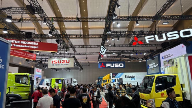 Industri Otomotif Melejit: Penjualan Motor Cetak Rekor Sambil Penjahat BBM Tertangkap Basah