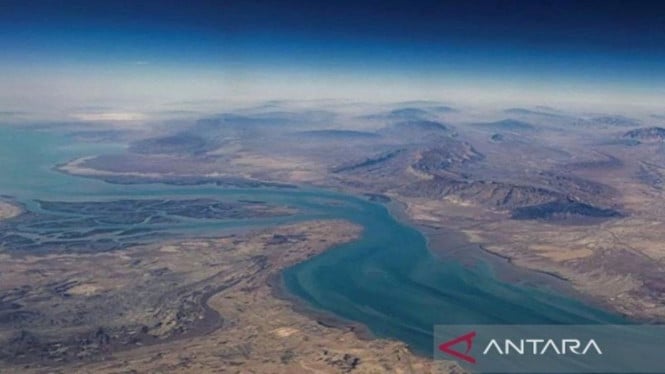 Militer Iran Buka Jalur Pelayaran Rahasia untuk Hindari Ranjau di Hormuz Tengah Tegang dengan Amerika