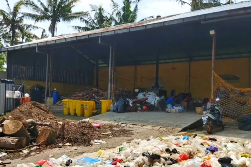 Tersangka Korupsi Proyek Sampah Rp3,4 Miliar: Dinas Lingkungan Kota Malang Dalam Sorotan Penyidik