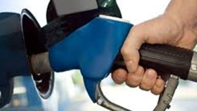 Panik Pembeli Bikin SPBU Kehabisan BBM, Padahal Stok Pemerintah Masih Aman