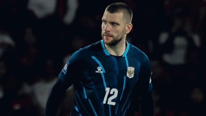 Bergkamp Bongkar Strategi Ajax yang Mengkhawatirkan: Terlalu Banyak Impor, Identitas Klub Terkikis