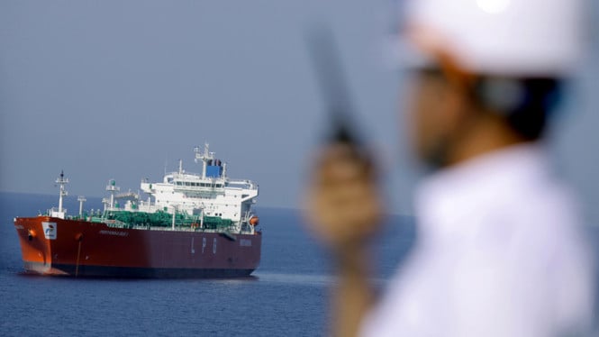 Diplomasi Tegang di Hormuz: Kapal Pertamina Terperangkap dalam Negosiasi Panjang dengan Iran