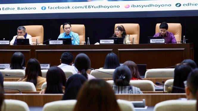 Ibas Ajak Mahasiswa Jadi Garda Depan Menjawab Krisis Hukum Nasional