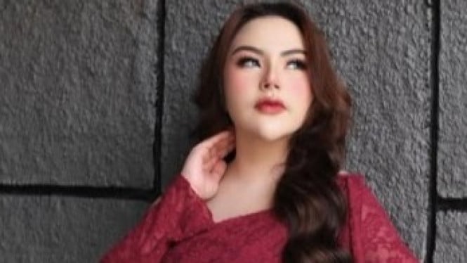 Lisa Mariana Transformasi Tubuh dengan Diet Ketat, Netizen Ramai Beri Komentar Pedas