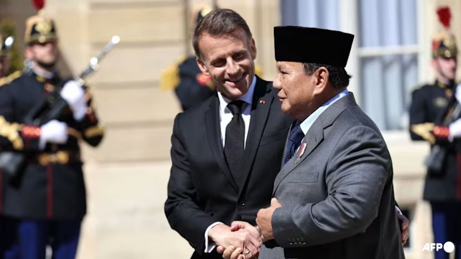 Prabowo Bawa Pulang Kesepakatan Strategis dari Paris: Indonesia-Prancis Perkuat Sinergi Pertahanan dan Energi Hijau