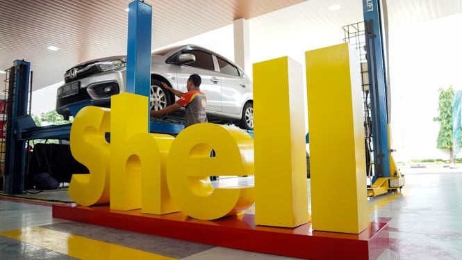 Shell Indonesia Reshuffle Kepemimpinan: Andri Pratiwa Ambil Alih dari Ingrid Siburian, Strategi Bisnis Bergeser ke Sektor Pelumas
