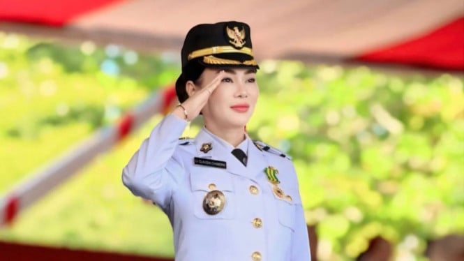 Dari Batam ke Panggung Nasional: Li Claudia Chandra Raih Penghargaan Pemimpin Perempuan Inovatif