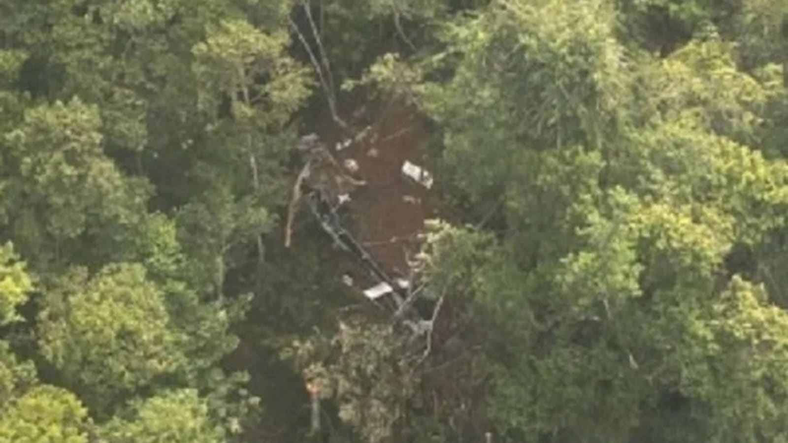 Tragedi Helikopter PK-CFX: Seluruh Penumpang Tewas di Hutan Lebat Kalbar