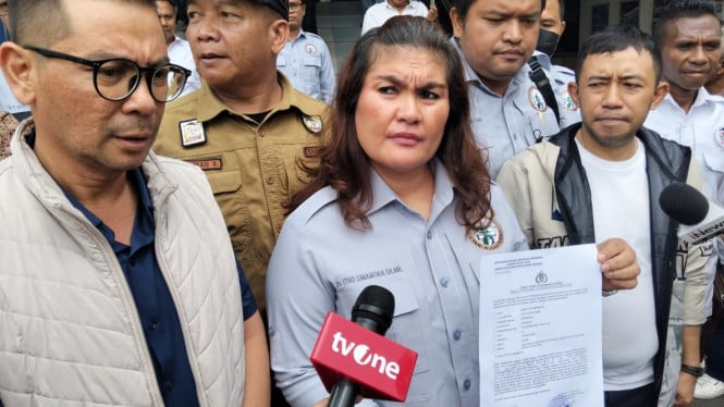 Laporan Polisi Menanti Pakar Hukum Feri Amsari, Petani Marah atas Klaim Swasembada Pangan