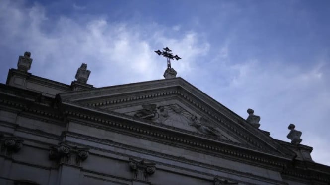 Gereja Katolik Bawah Tanah Tiongkok Hadapi Tekanan Berlapis dari Beijing