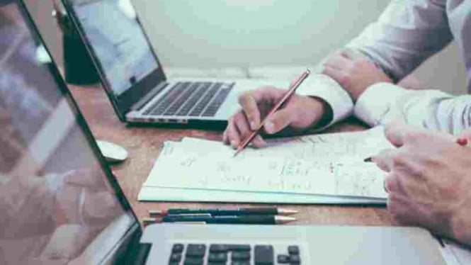 Dari Relevan Jadi Usang: 11 Skill Kerja yang Sudah Saatnya Dihapus dari CV Anda