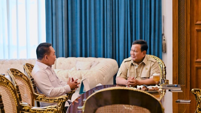 Prabowo Terima Briefing Mendalam soal Ketegangan Keamanan dan Persaingan Geopolitik dari Dudung