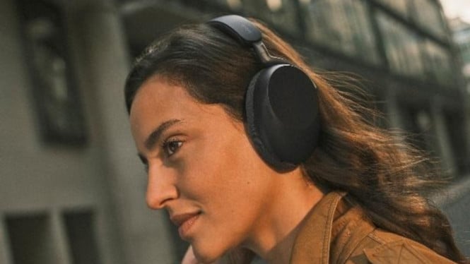 Jabra Evolve3: Headset Revolusioner yang Bikin Suara Anda Terdengar Jelas di Era Kerja Hybrid