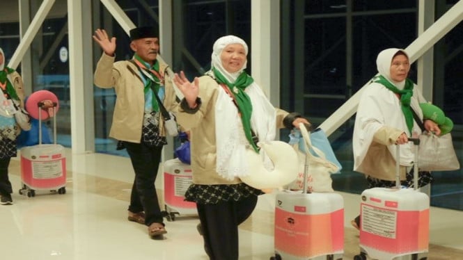 Jemaah Haji NTB Tiba di Madinah: Kloter Pertama Embarkasi Lombok Resmi Dimulai