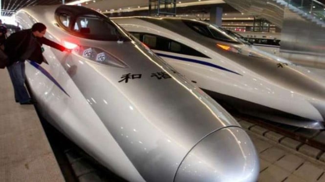 Paradoks Transportasi China: Kereta Super Canggih Sepi, Jalur Lawas Malah Penuh Sesak