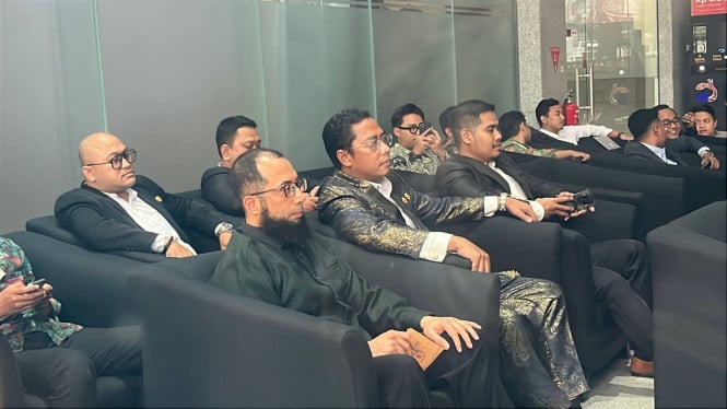 Khalid Basalamah Bantah Keras Pernah Bertemu Yaqut Cholil Qoumas, Apa Buktinya?