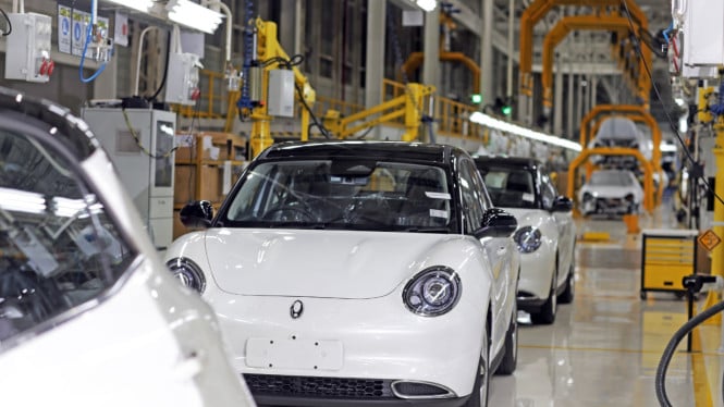 DKI Jakarta Mulai Pungut Pajak Mobil Listrik, Tapi Jangan Khawatir Ada Bonus Menarik