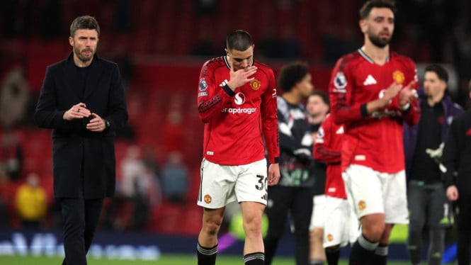 Revolusi Merah Berlanjut! Manchester United Siap Lakukan Pembersihan Roster Terbesar, 13 Pemain akan Dikorban