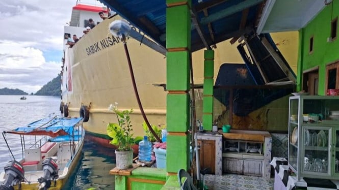 Kapal Kargo KM Sabuk Nusantara 106 Alami Insiden Tabrak Rumah di Banda Neira, Begini Kronologinya