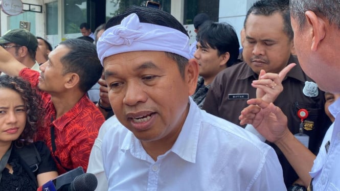 Dedi Mulyadi Turun Tangan: Rp50 Juta Diberikan kepada Keluarga Korban Tragedi Tabrakan Kereta di Bekasi Timur