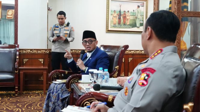 Polri Siaga Penuh di Tanah Suci: Jemaah Haji Indonesia Dijaga Ketat hingga Arab Saudi