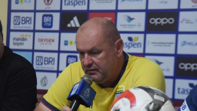 Bojan Hodak Ungkap Rahasia Comeback Dramatis Persib Kontra Bhayangkara FC