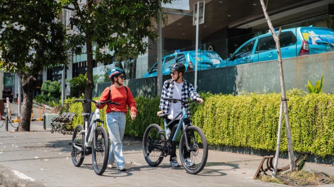 Dari Bensin Melambung hingga Pedal: Bagaimana Sepeda Jadi Pilihan Cerdas Milenial Perkotaan